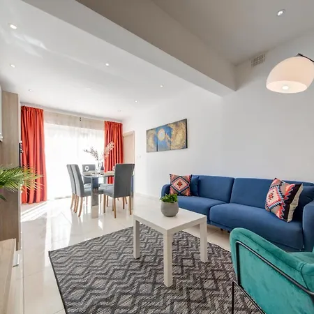 Sapphire Court Penthouse By Shortletsmalta Appartamento *