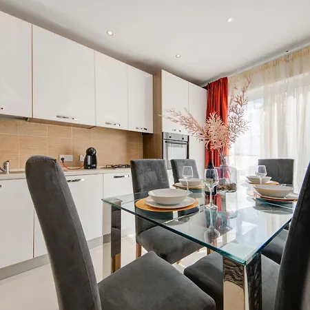 Appartement Sapphire Court Penthouse By Shortletsmalta